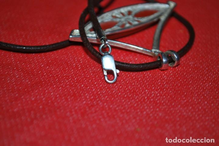 Antig&uuml;edades: Colgante de plata con piedra . - Foto 5