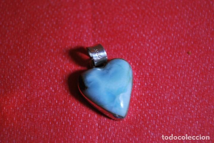 Antig&uuml;edades: Colgante de plata con piedra . - Foto 1