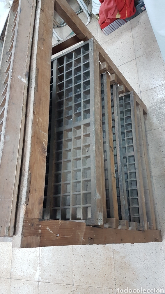Antig&uuml;edades: Antiguo chivalete de imprenta - Foto 4