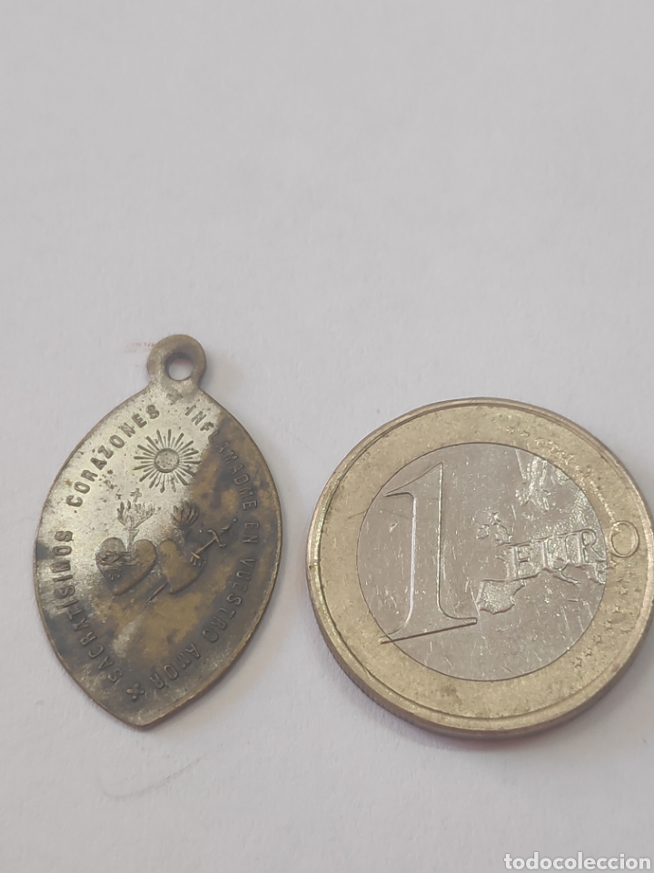 Antig&uuml;edades: Medalla de Virgen de Lluch - Foto 3