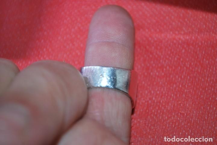 Antig&uuml;edades: Anillo de plata DE LEY . - Foto 6