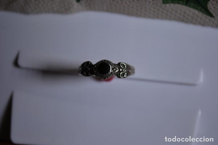 Antig&uuml;edades: Anillo de plata de LEY. - Foto 4