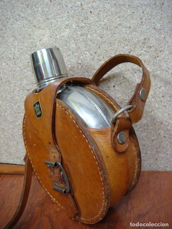 Antig&uuml;edades: LICORERA DE CHAPA FORRADA EN PIEL-(&) - Foto 2