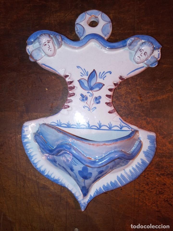 Antig&uuml;edades: BENDITERA DE CERAMICA. - Foto 1