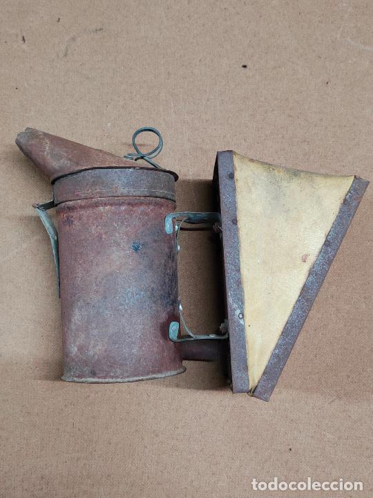 Antig&uuml;edades: Fumador de avejas antiguo