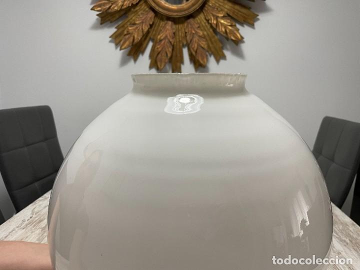 Antig&uuml;edades: LAMPARAS TECHO OPALINA- GRAN GLOBO OPALINA BLANCO - Foto 13