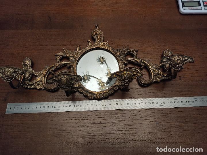 Antig&uuml;edades: ESPEJO PERCHA CORNUCOPIA DE BRONCE MACIZO - Foto 2
