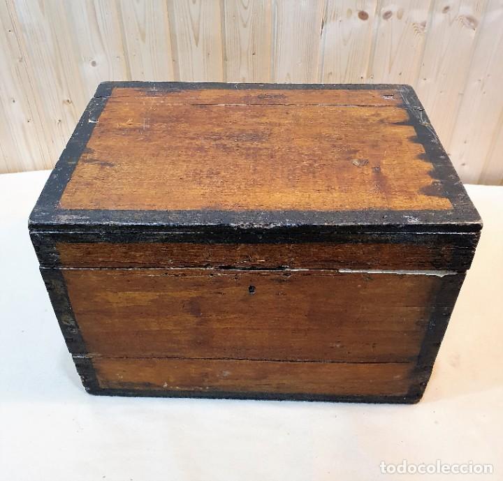 Antig&uuml;edades: ARCA DE MADERA ANTIGUA - Foto 2