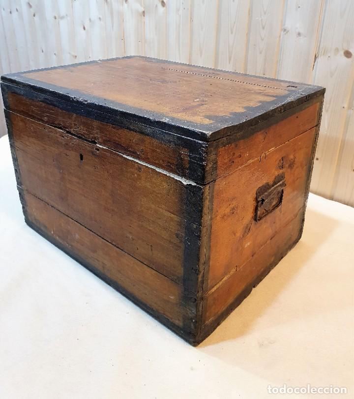 Antig&uuml;edades: ARCA DE MADERA ANTIGUA - Foto 4