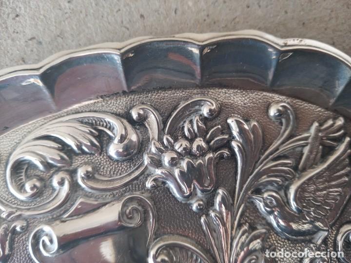 Antig&uuml;edades: BANDEJA DE PLATA 925 REPUJADA - Foto 8