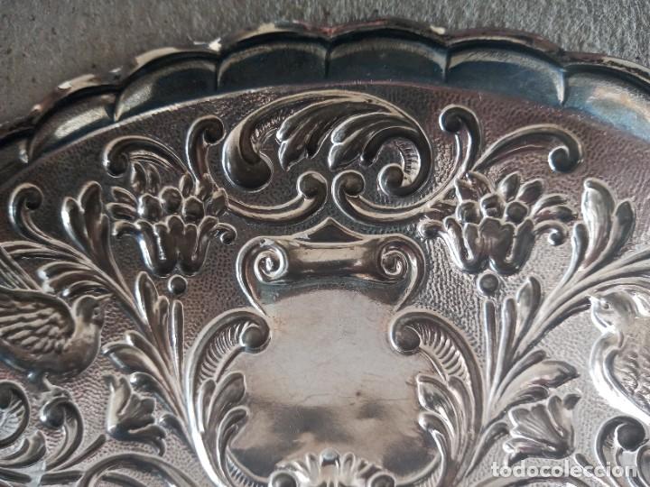 Antig&uuml;edades: BANDEJA DE PLATA 925 REPUJADA - Foto 15