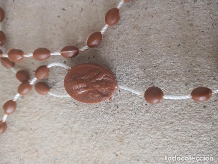 Antig&uuml;edades: LOTE VARIADO DE RASARIOS Y CRUCES - Foto 39