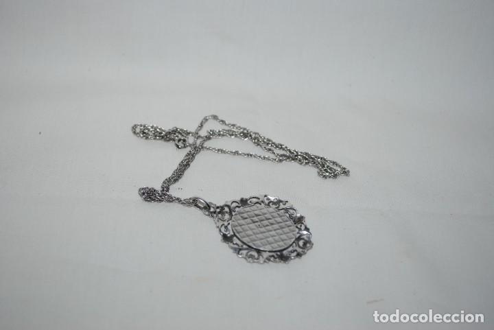 Antig&uuml;edades: CADENA Y MEDALLA DE PLATA . DE LA VIRGEN DEL ROCIO , - Foto 3