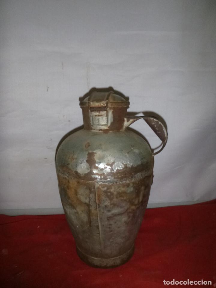 Antig&uuml;edades: ANTIGUO CANTARO CHAPA PARA ACEITE - Foto 1