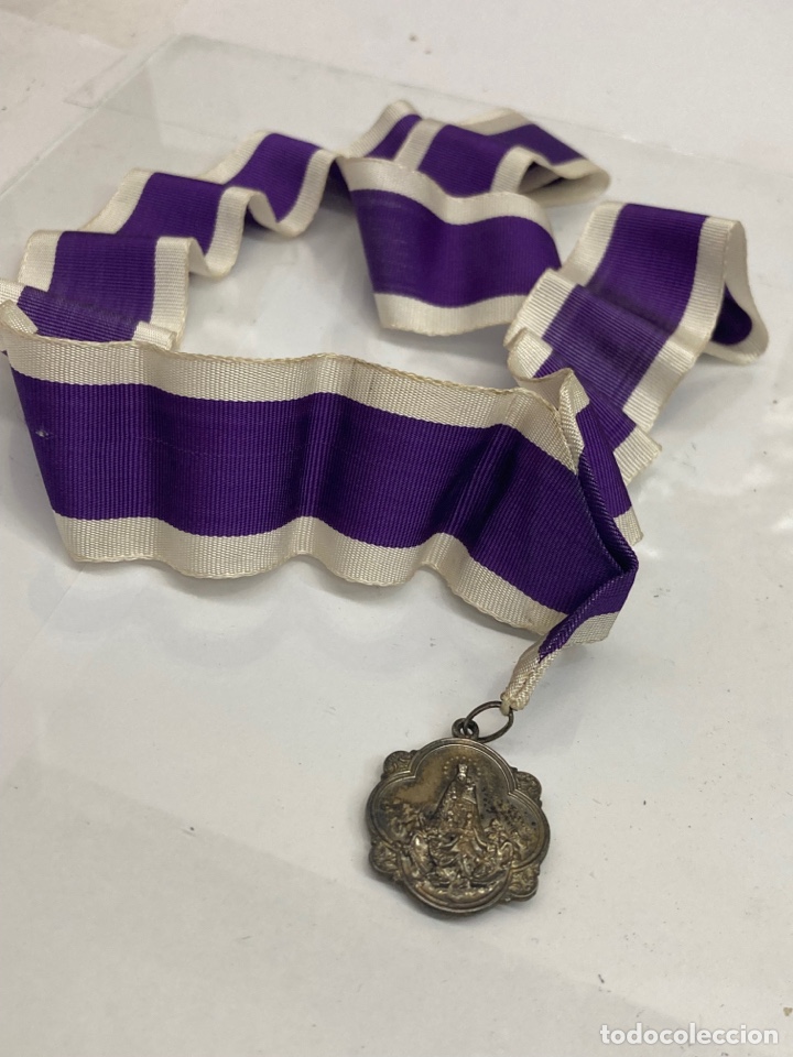 Antig&uuml;edades: Medalla de plata religiosa - Foto 1