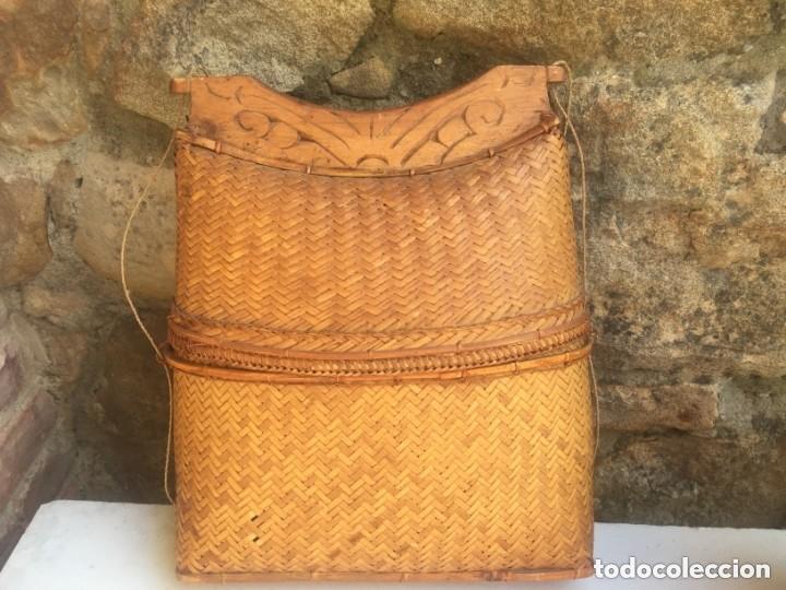 Antig&uuml;edades: Mimbre y Madera tallada Bolso Cesta Cesto - Foto 5
