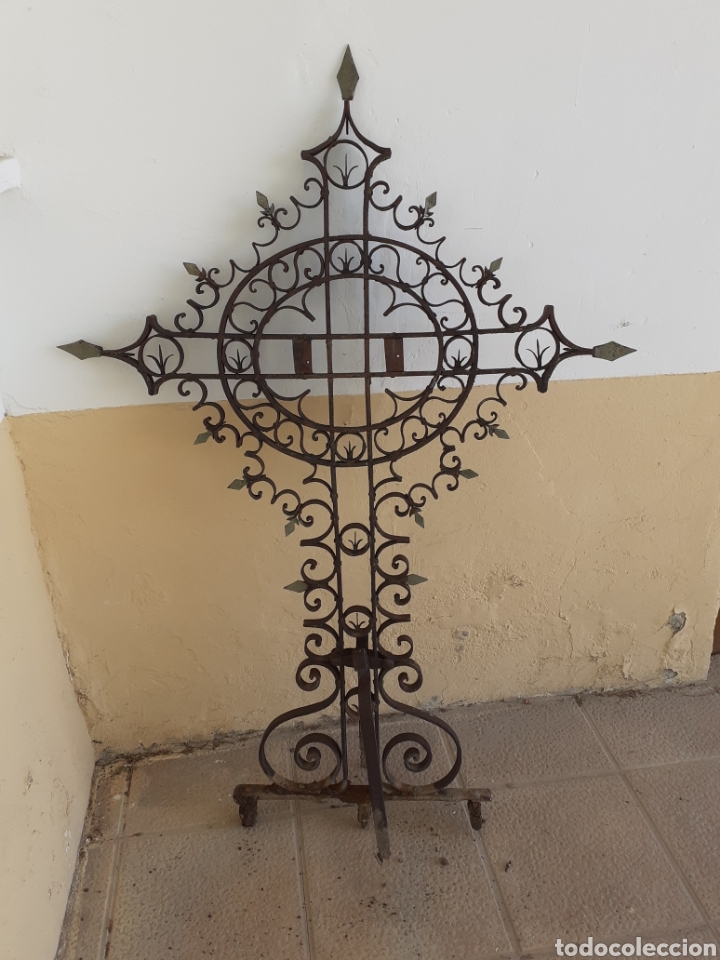 Antig&uuml;edades: Cruz Antigua. - Foto 1