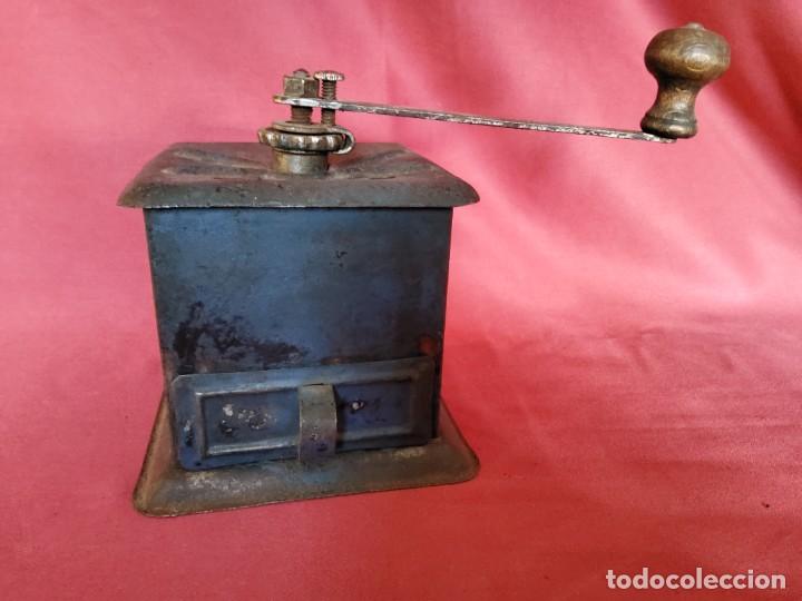 Antig&uuml;edades: MOLINILLO DE CAF&Eacute; ANTIGUO, DE CHAPA - Foto 2