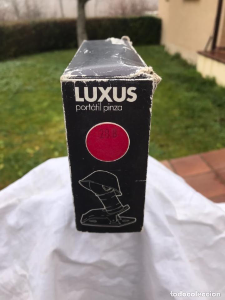 Antig&uuml;edades: Foco- pinza, a estrenar - Foto 3