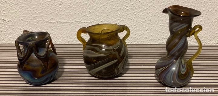 Antig&uuml;edades: JUEGO DE 3 RECIPIENTES DE VIDRIO SOPLADO ANTIGUOS IRISADOS. MUY DECORATIVOS.