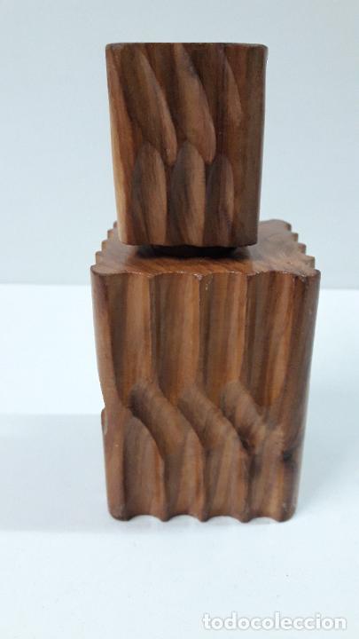 Antig&uuml;edades: CASCANUECES DE MADERA - Foto 6