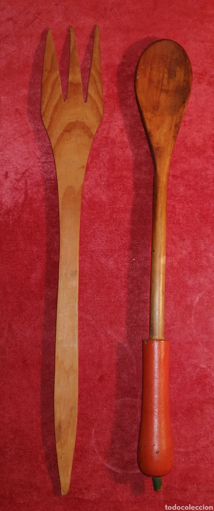 Antiquit&auml;ten: CUCHARA Y TENEDOR DE MADERA. EL ENVIO ESTA INCLUIDO.