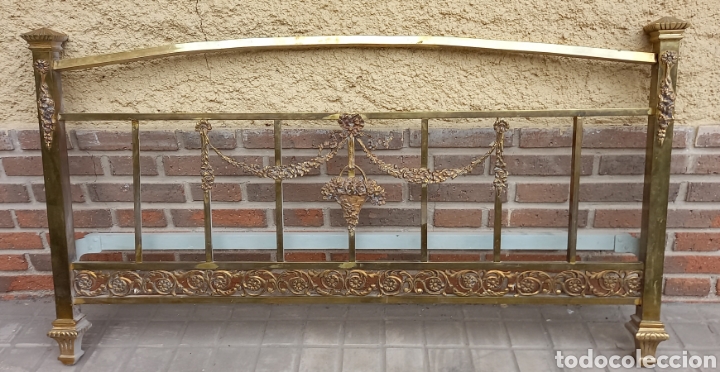 Antig&uuml;edades: Antiguo cabecero y piecero de laton - Foto 2