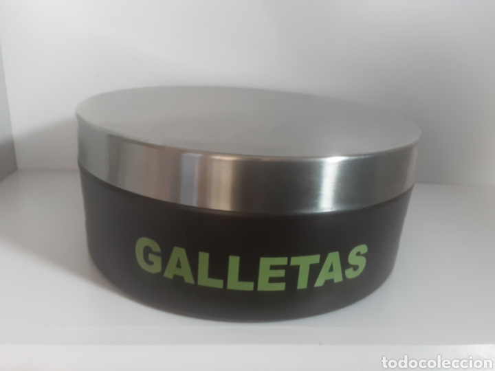 Antig&uuml;edades: Caja de acero para dulces - Foto 1