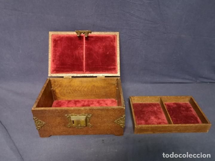 Antig&uuml;edades: CAJA NEOCLASICAS. XIX - Foto 10
