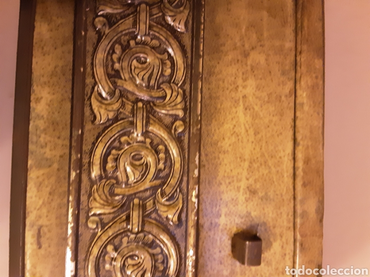 Antig&uuml;edades: Hucha hojalata en forma de arcon - Foto 4