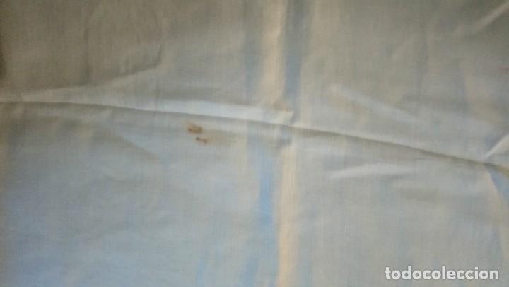 Antig&uuml;edades: Lote de dos toallas - Foto 6