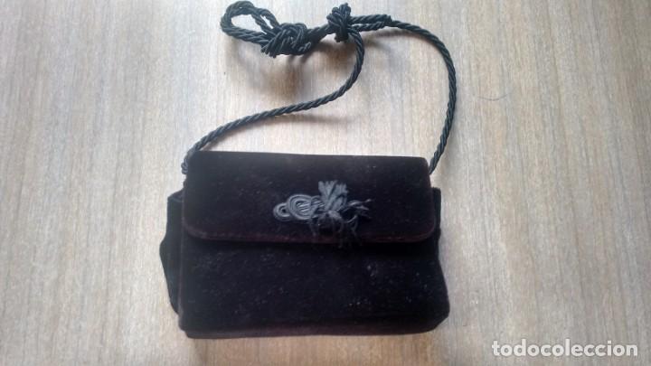 Antig&uuml;edades: MONEDERO ANTIGUO DE MUJER - Foto 1