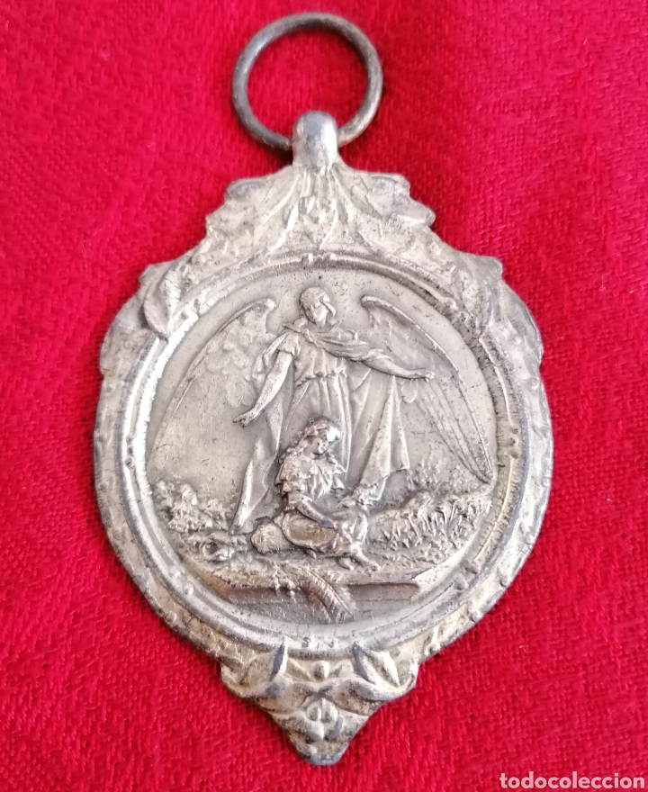 Antig&uuml;edades: Antigua Medalla De Cuna. - Foto 5