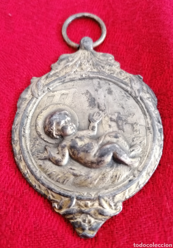 Antig&uuml;edades: Antigua Medalla De Cuna. - Foto 6