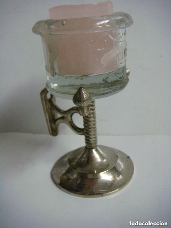 Antig&uuml;edades: LAMPARILLAS DE CERA ANTIGUO CON EL SOPORTE METALICO-(#)