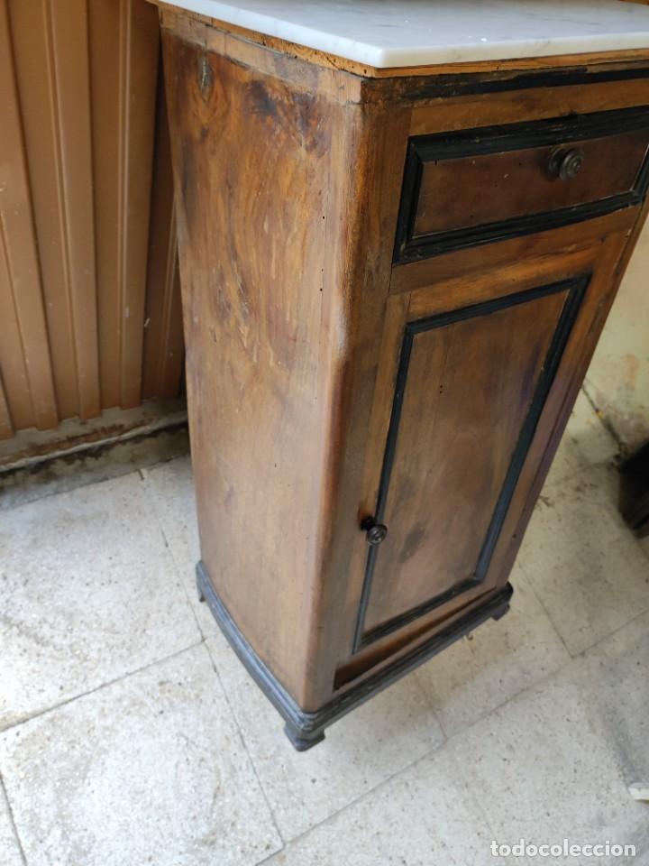 Antig&uuml;edades: Mesilla siglo XIX - Foto 2