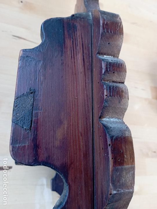Antig&uuml;edades: Antiguo Mortero Almirez de Bronce Soporte de Madera de Pared. - Foto 8