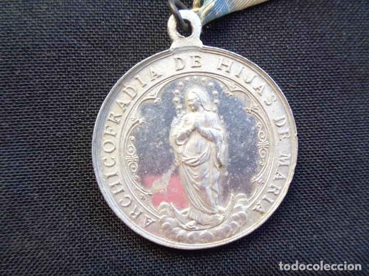 Antig&uuml;edades: LOTE ESCAPULARIO 1877 Y MEDALLAS - Foto 4