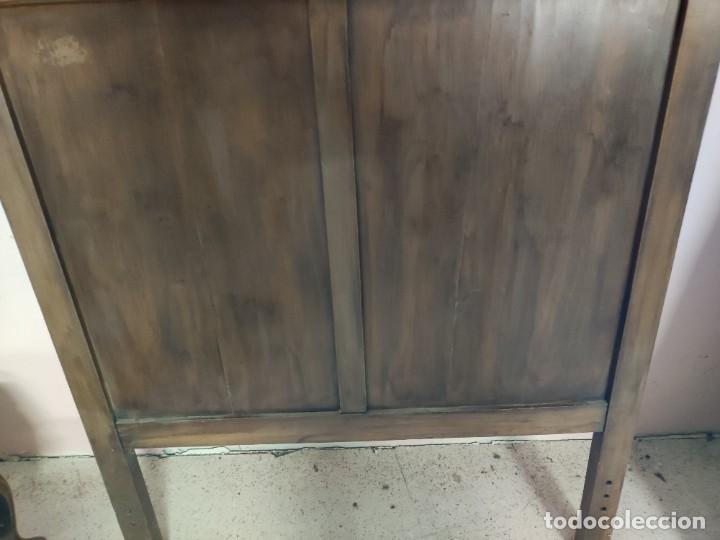 Antig&uuml;edades: Cabecero modernista - Foto 4