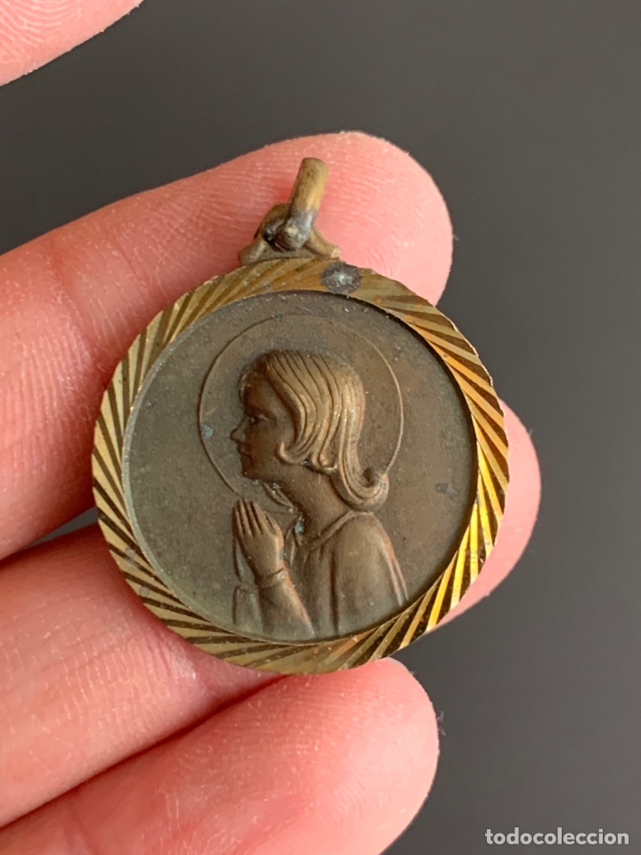 Antig&uuml;edades: MEDALLA. VIRGEN ( relieve ) - Foto 1