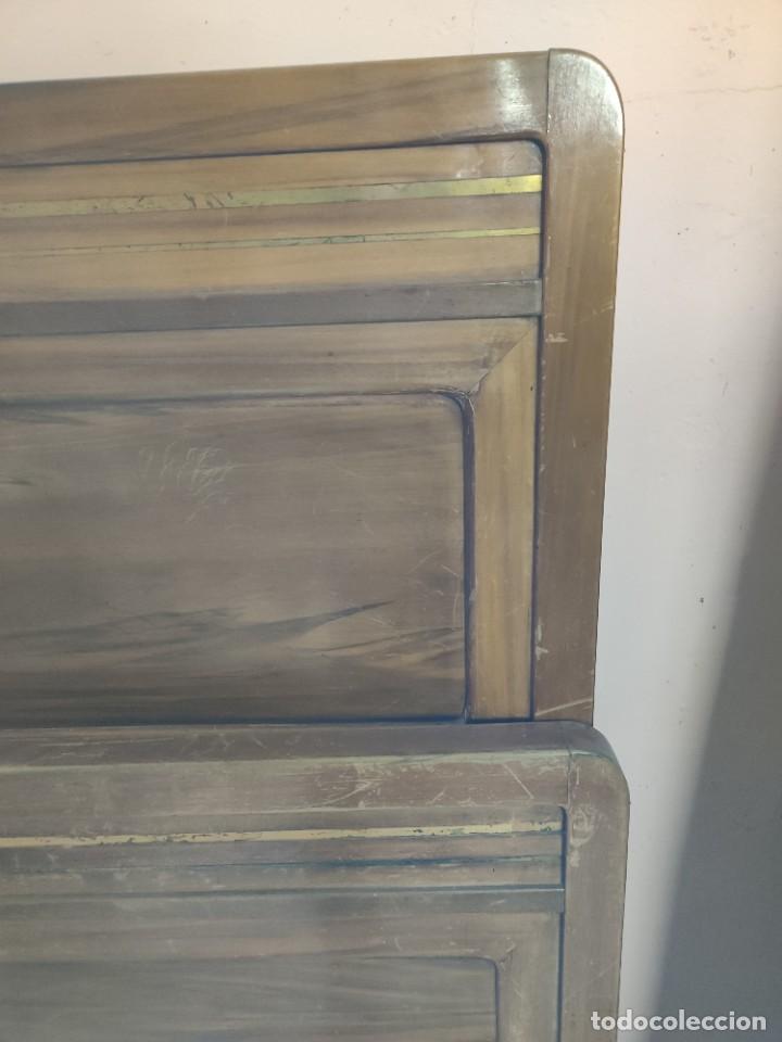 Antig&uuml;edades: Cama completa con sus largueros - Foto 2