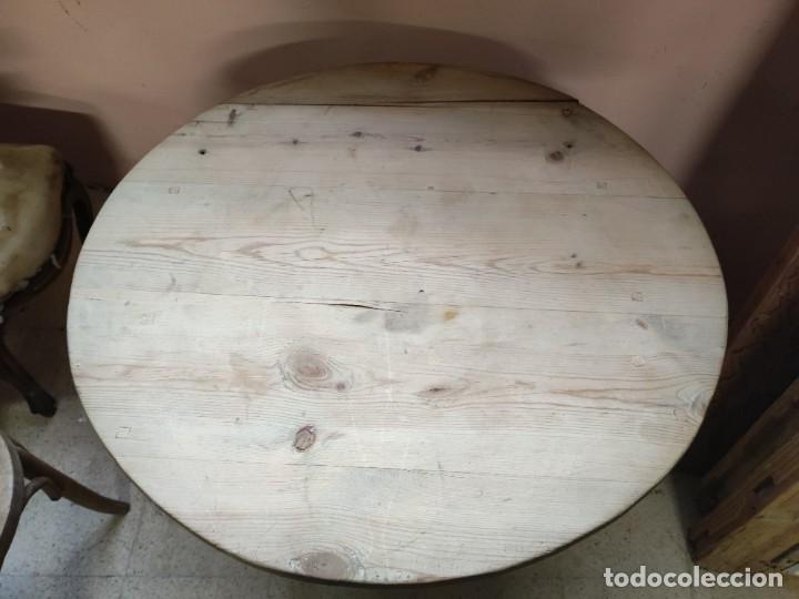 Antig&uuml;edades: Mesa rustica redonda pino - Foto 2