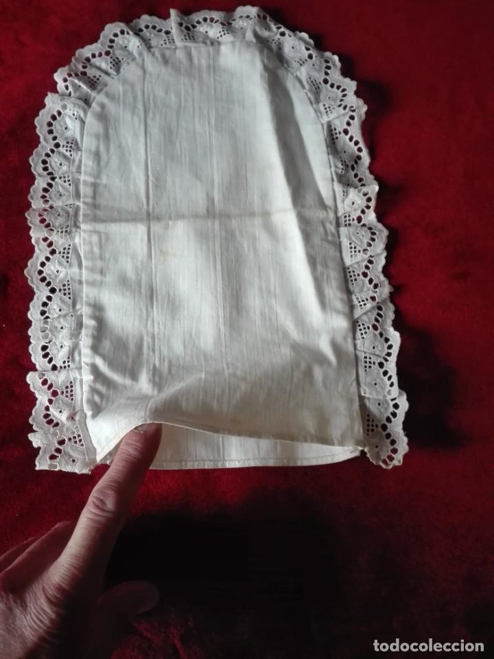 Antig&uuml;edades: Bolsa para llevar objetos de misa de campa&ntilde;a - Foto 1