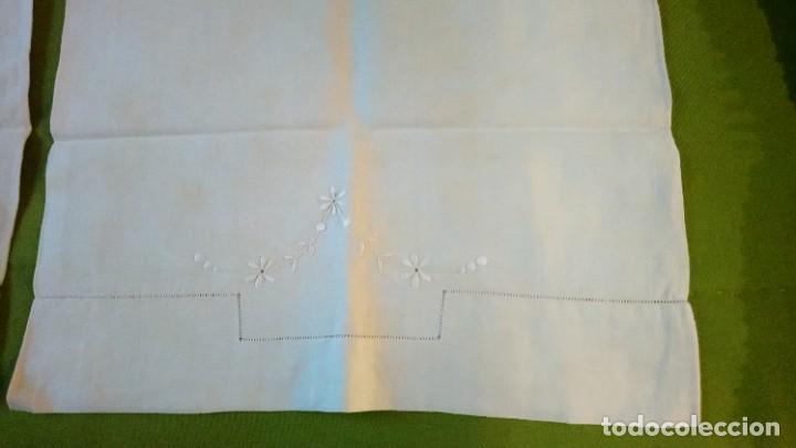 Antig&uuml;edades: Dos fundas de almohadas antiguas - Foto 3