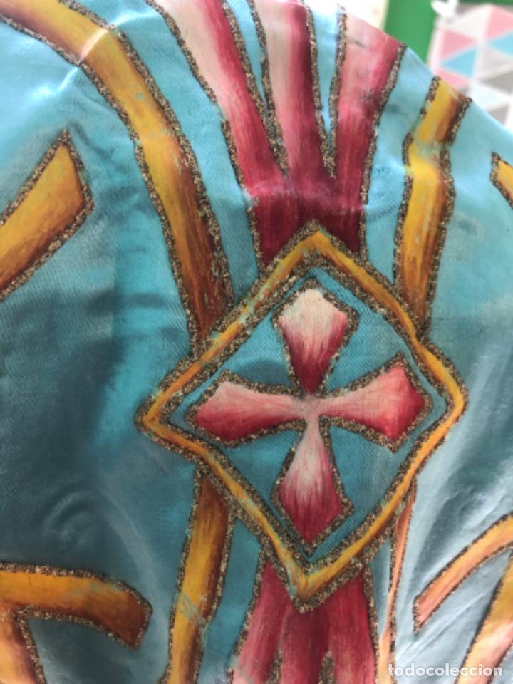 Antig&uuml;edades: Antigua casulla eclesi&aacute;stica - Foto 8