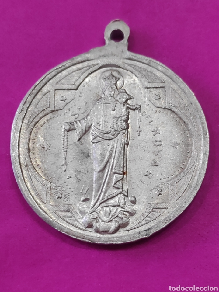 Antig&uuml;edades: Medalla Virgen del Rosario - Foto 3