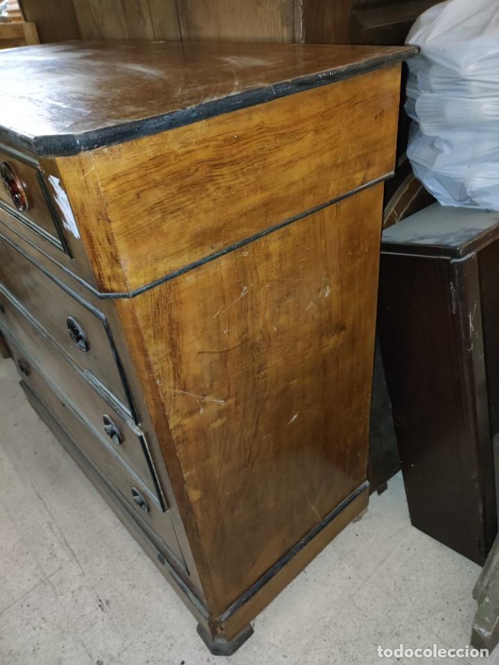 Antig&uuml;edades: C&oacute;moda siglo XIX - Foto 2