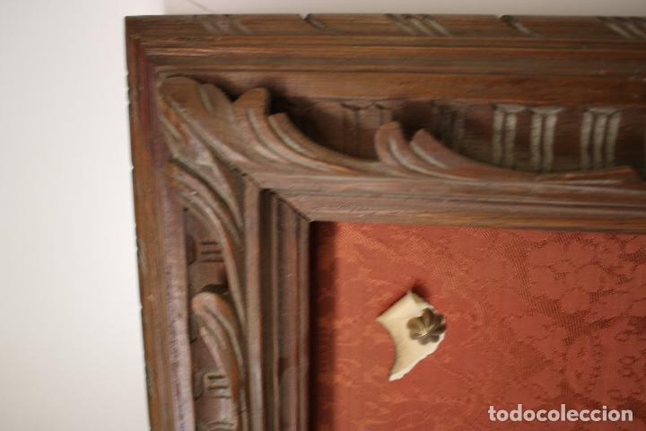 Antig&uuml;edades: antiguo marco de madera tallada - Foto 2