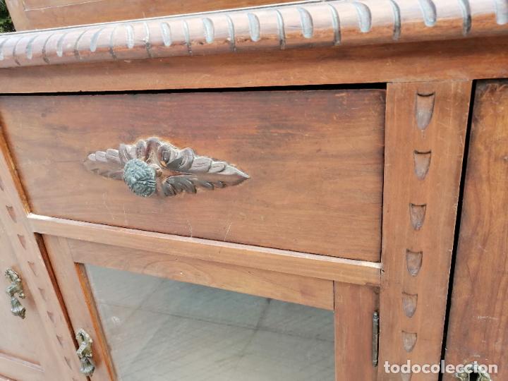 Antig&uuml;edades: APARADOR BUFET CON TALLA PARA RESTAURAR - Foto 7