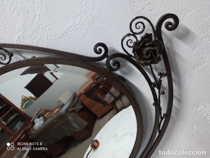 Antig&uuml;edades: Espejo hierro - Foto 2